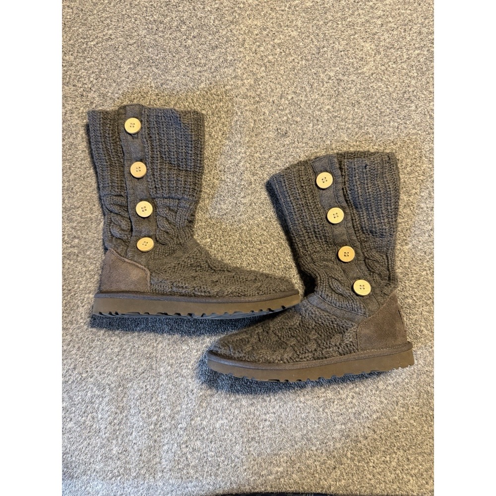 UGG Knit Sweater Boots 4 Button Detail Gray Womens Size 5